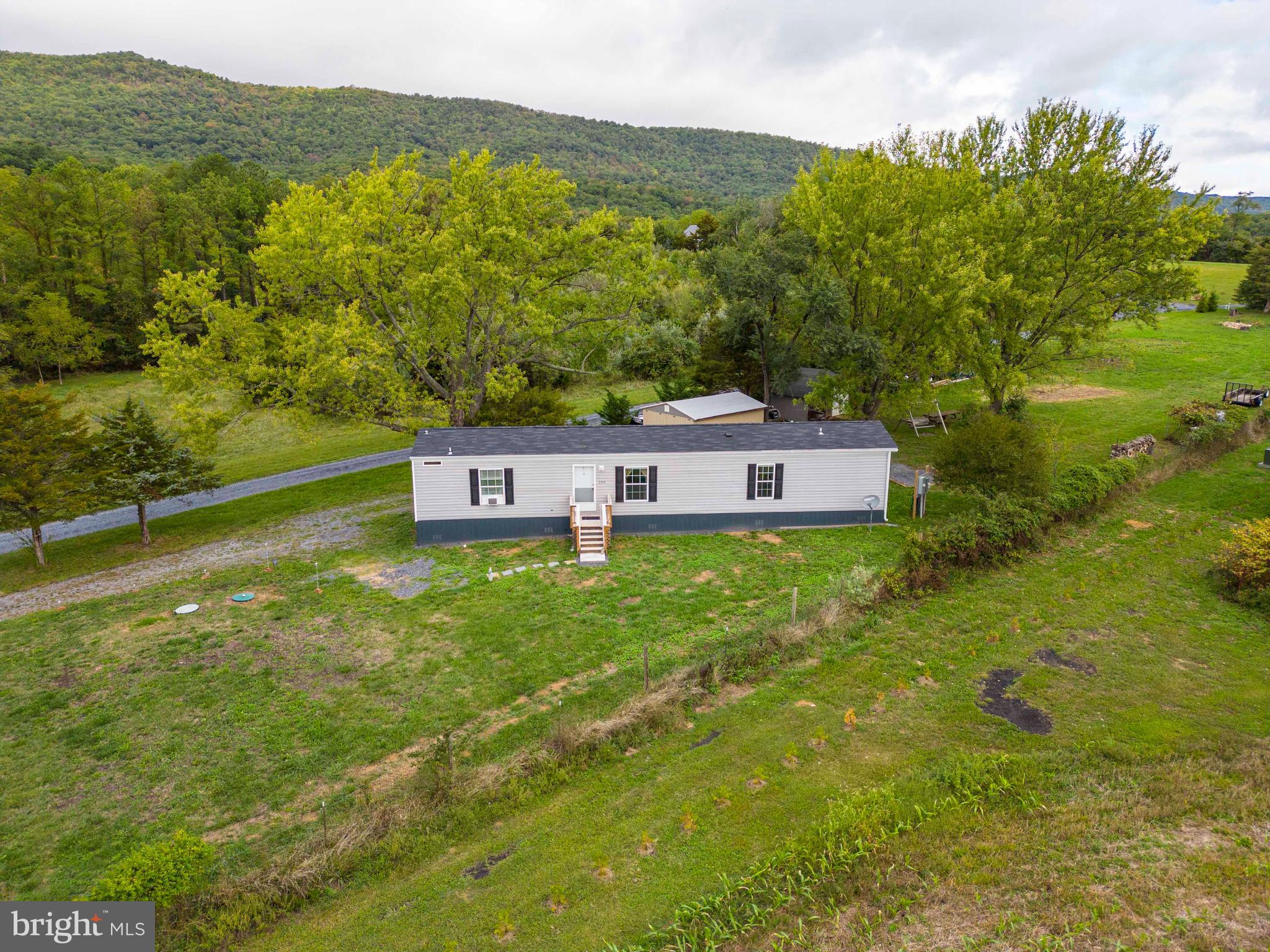 246 Zepp Rd. Maurertown   w/ Mtn. Views