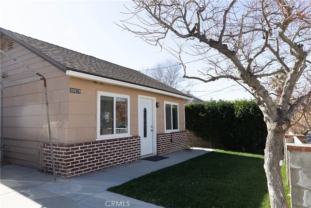 $520,000 | 29678 Cromwell Avenue, Castaic, CA 91384