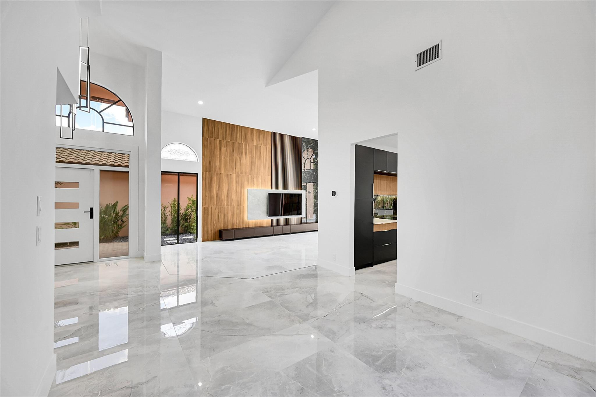 6488 Via Rosa Boca Raton, FL 33433 - Photo 11 of 36 Photo 11