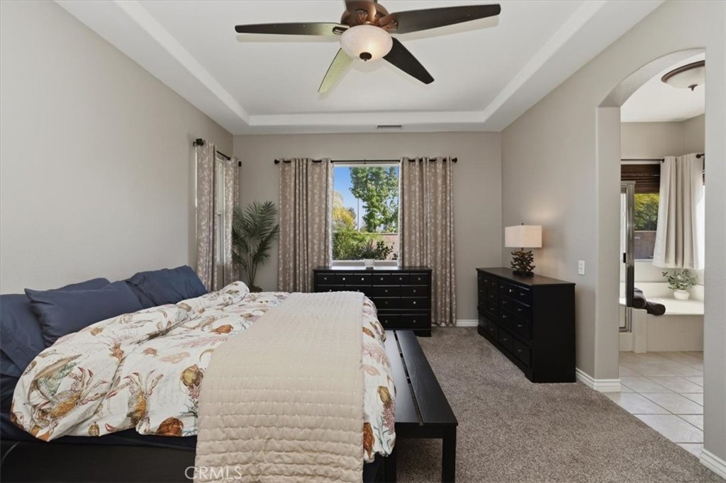 8509 Cabin Place Riverside, CA 92508 - Photo 20 of 67 Primary suite with backyard view.