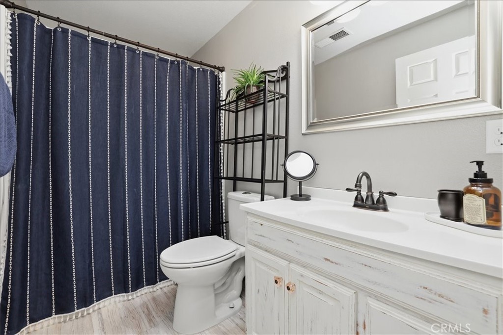 8509 Cabin Place Riverside, CA 92508 - Photo 25 of 67 Guest bathroom on the first level.