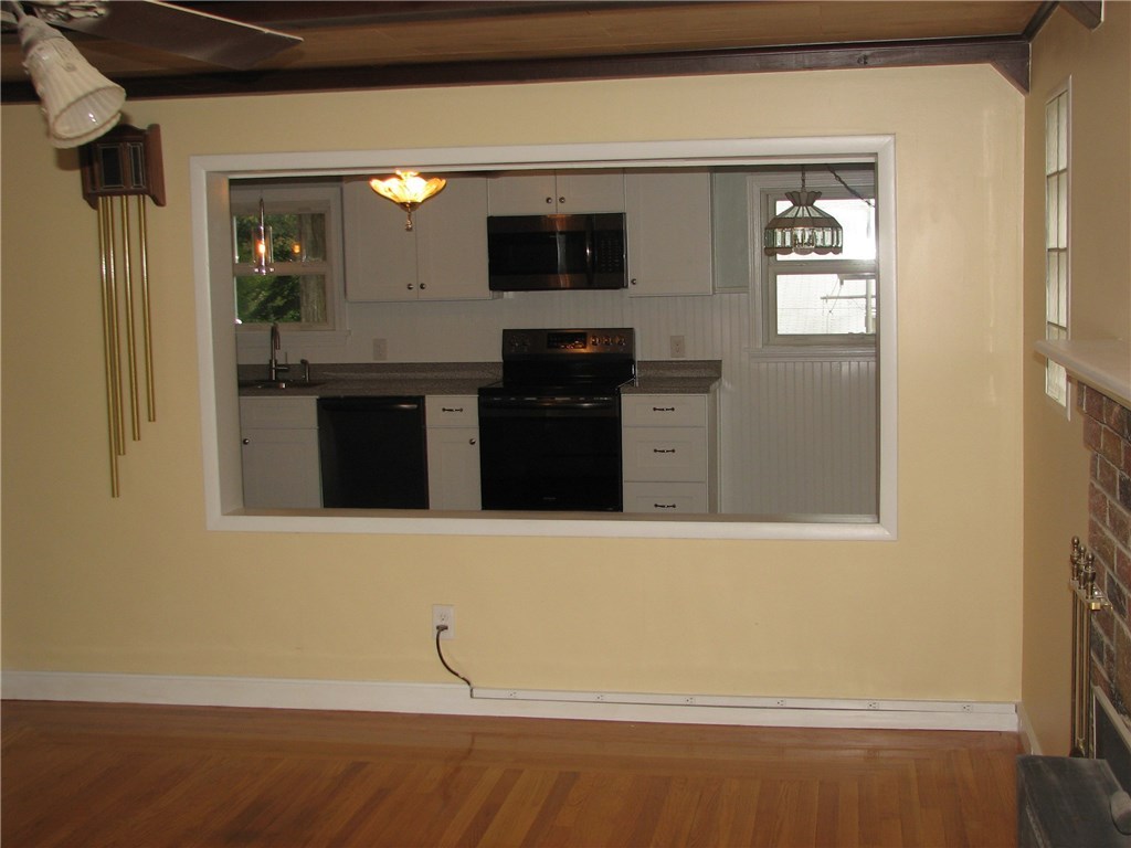 109 Curran Road Cumberland, RI 02864 - Photo 14 of 25 Gallery Image 14