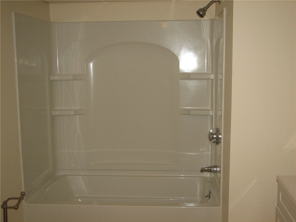 109 Curran Road Cumberland, RI 02864 - Photo 22 of 25 Gallery Image 22