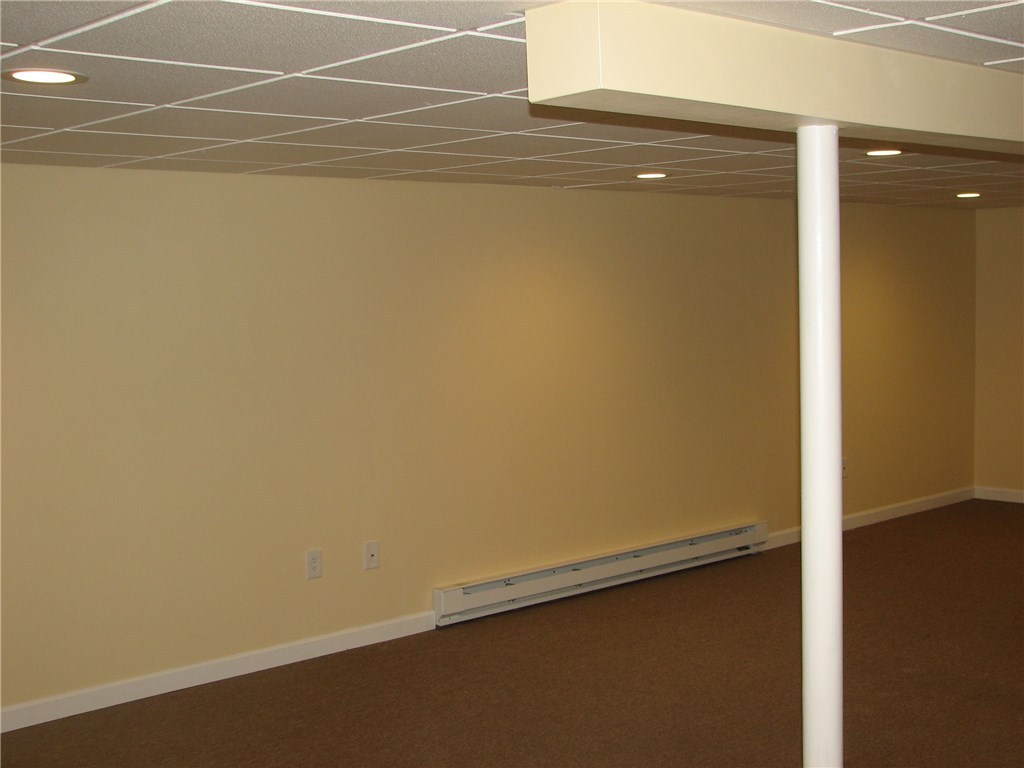 109 Curran Road Cumberland, RI 02864 - Photo 25 of 25 Gallery Image 25