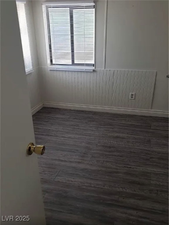 5533 Tres Piedras Road Las Vegas, NV 89122 - Photo 25 of 34