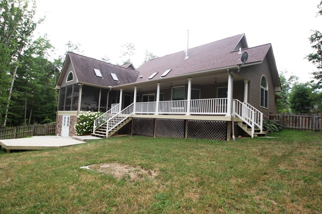 107 Fox Ridge Road Ronceverte, WV 24970 - Photo 36 of 38 Back View