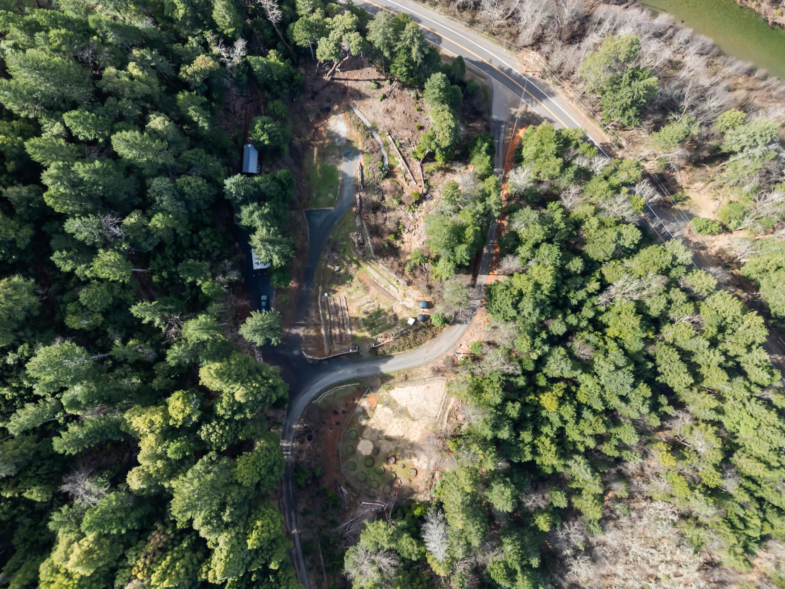 6223 Takilma Road Cave Junction, OR 97523 - Photo 24 of 25 Gallery Image 24
