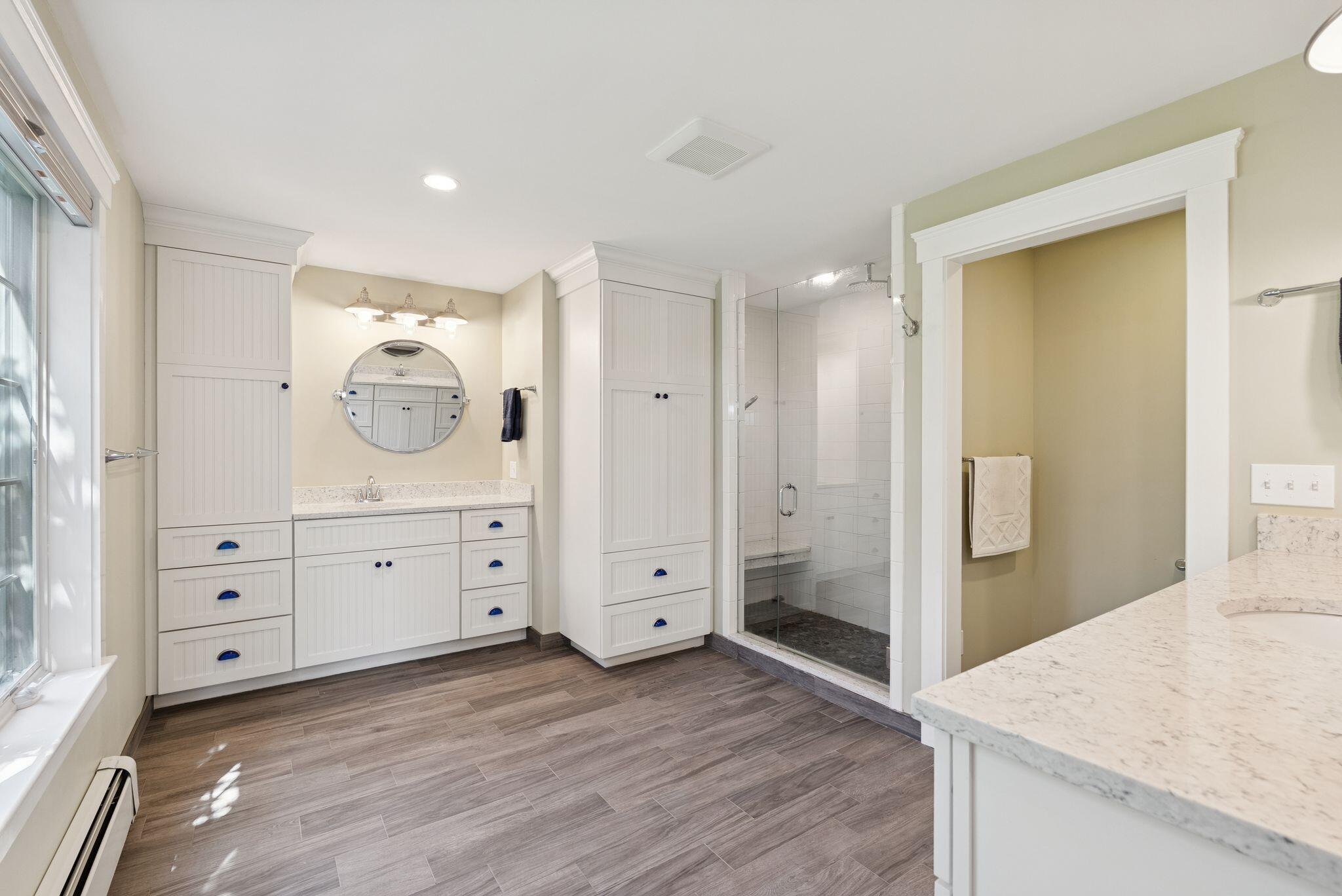 2 Tides Edge Road Cape Elizabeth, ME 04107 - Photo 23 of 38 1st Floor Primary Suite
