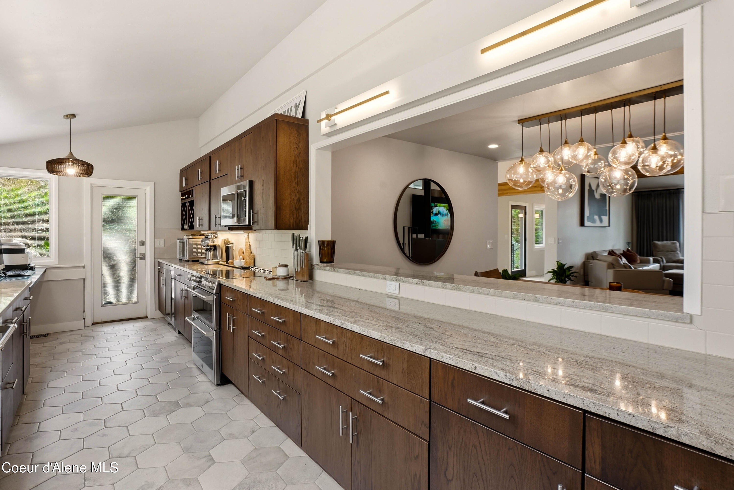 630 South 14th Street Coeur D'Alene, ID 83814 - Photo 20 of 67 Inside-Media-14th-24