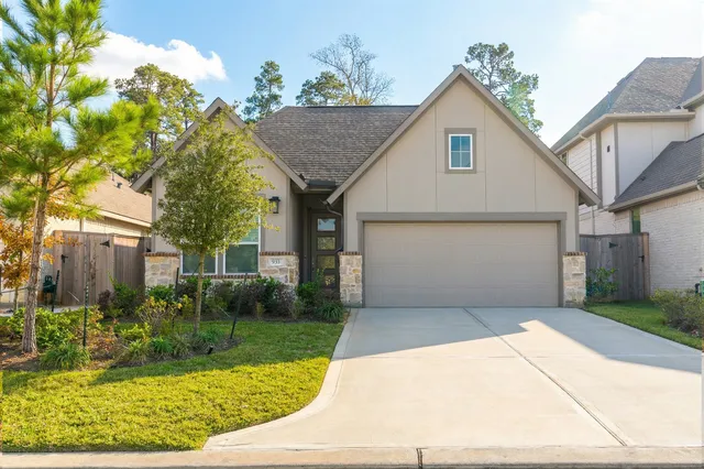 $415,000 | 933 Cortez Creek Drive, Conroe, TX 77304