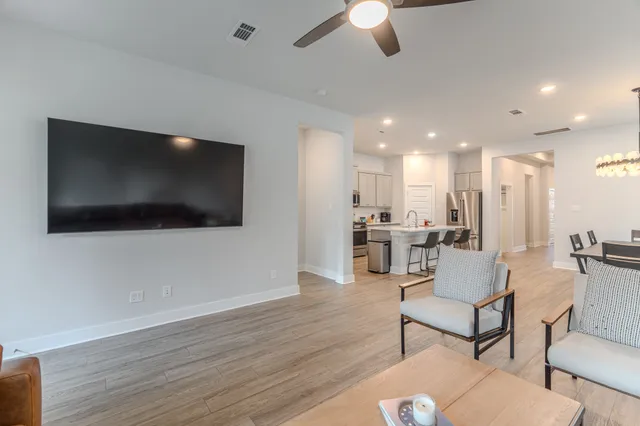 $415,000 | 933 Cortez Creek Drive, Conroe, TX 77304