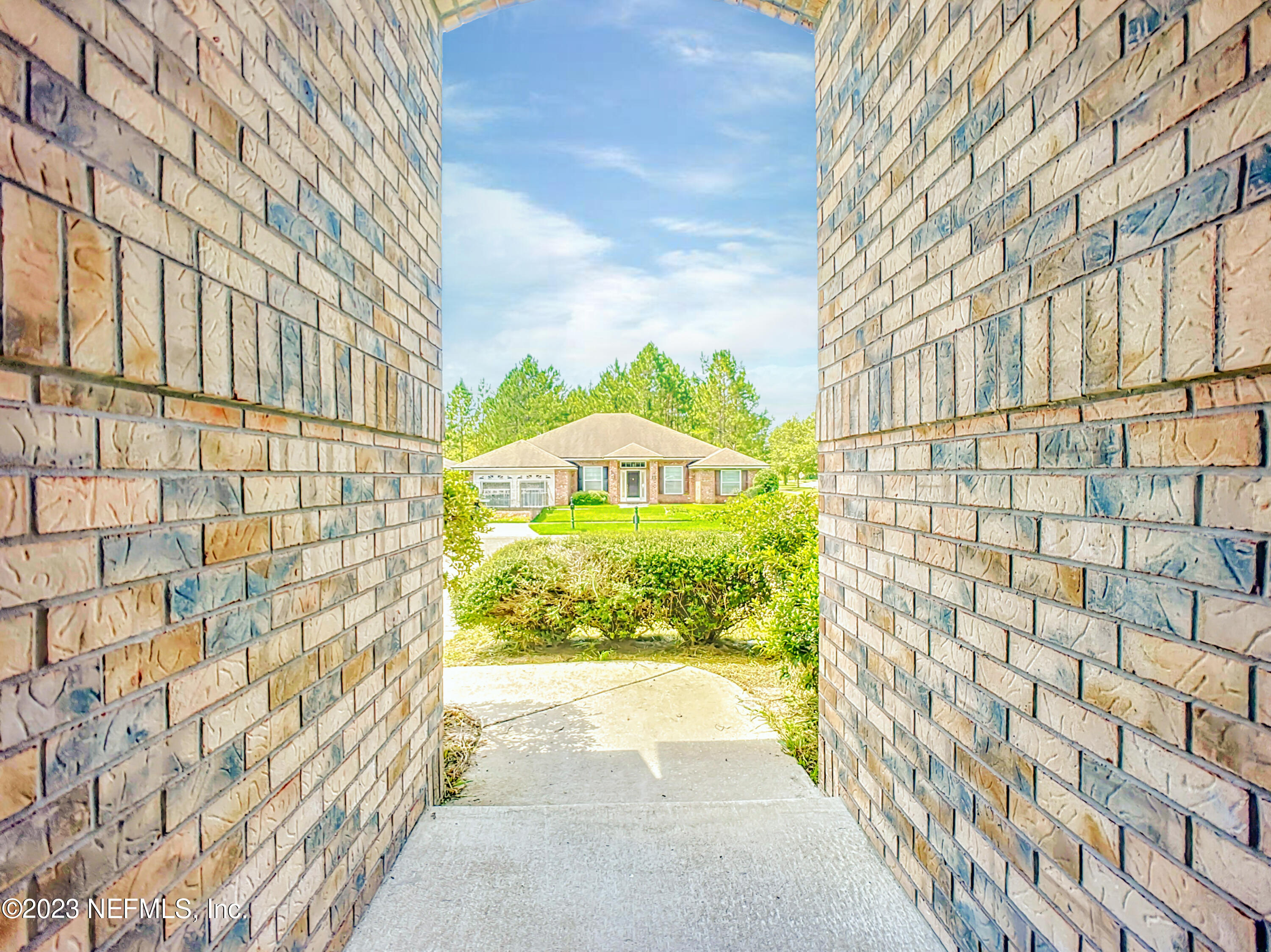 3916 Pipit Point Middleburg, FL 32068 - Photo 3 of 44 3916 Pipit Point-11