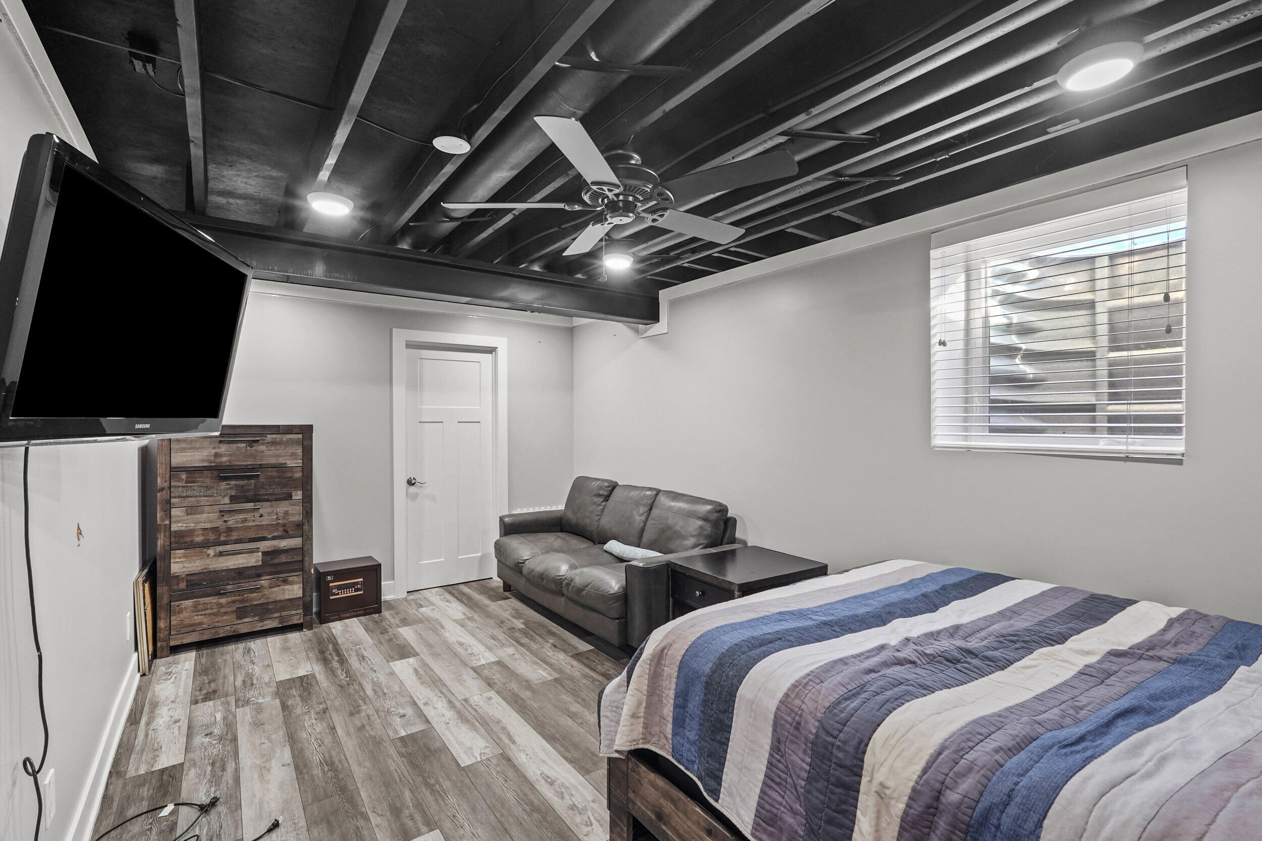 802 Hayfield Drive Crown Point, IN 46307 - Photo 21 of 21 2500x1667