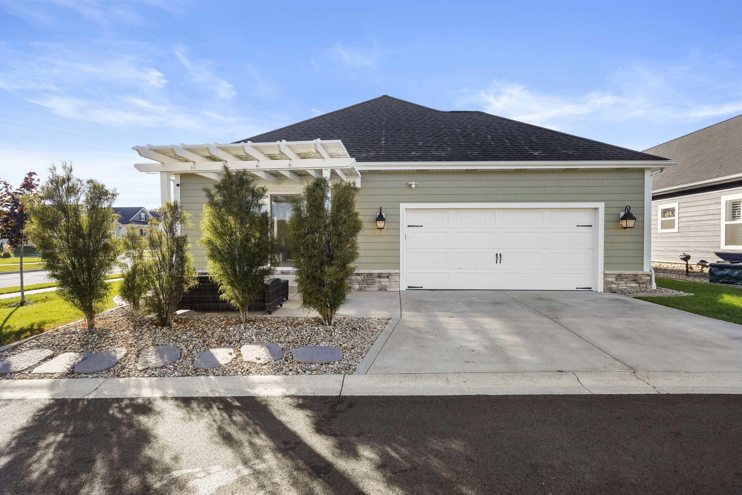 802 Hayfield Drive Crown Point, IN 46307 - Photo 3 of 21 2500x1667