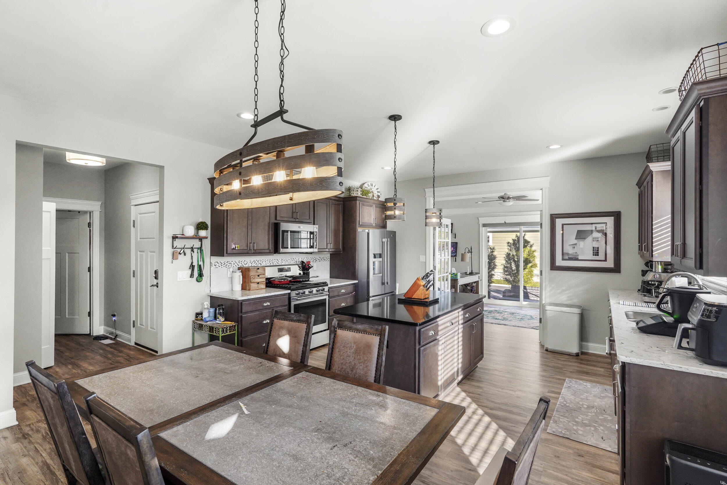 802 Hayfield Drive Crown Point, IN 46307 - Photo 7 of 21 2500x1666