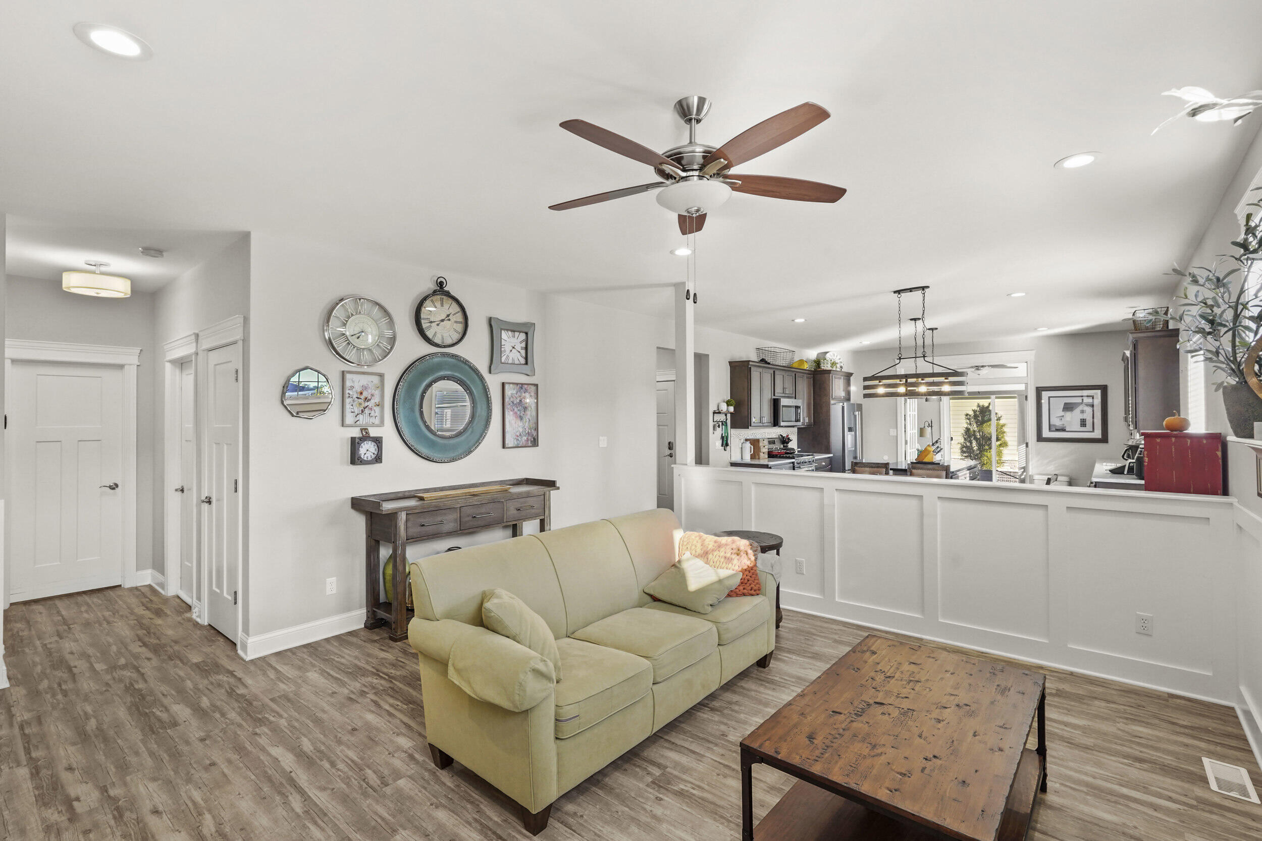 802 Hayfield Drive Crown Point, IN 46307 - Photo 9 of 21 2500x1667