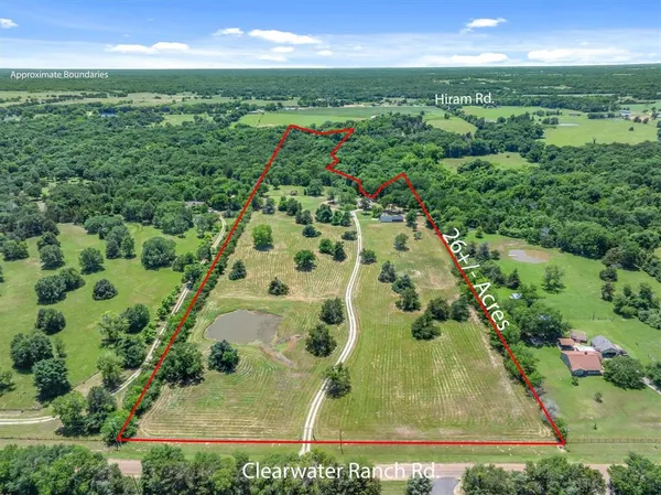 $999,900 | 6663 Clearwater Ranch Road, Wills Point, TX 75169