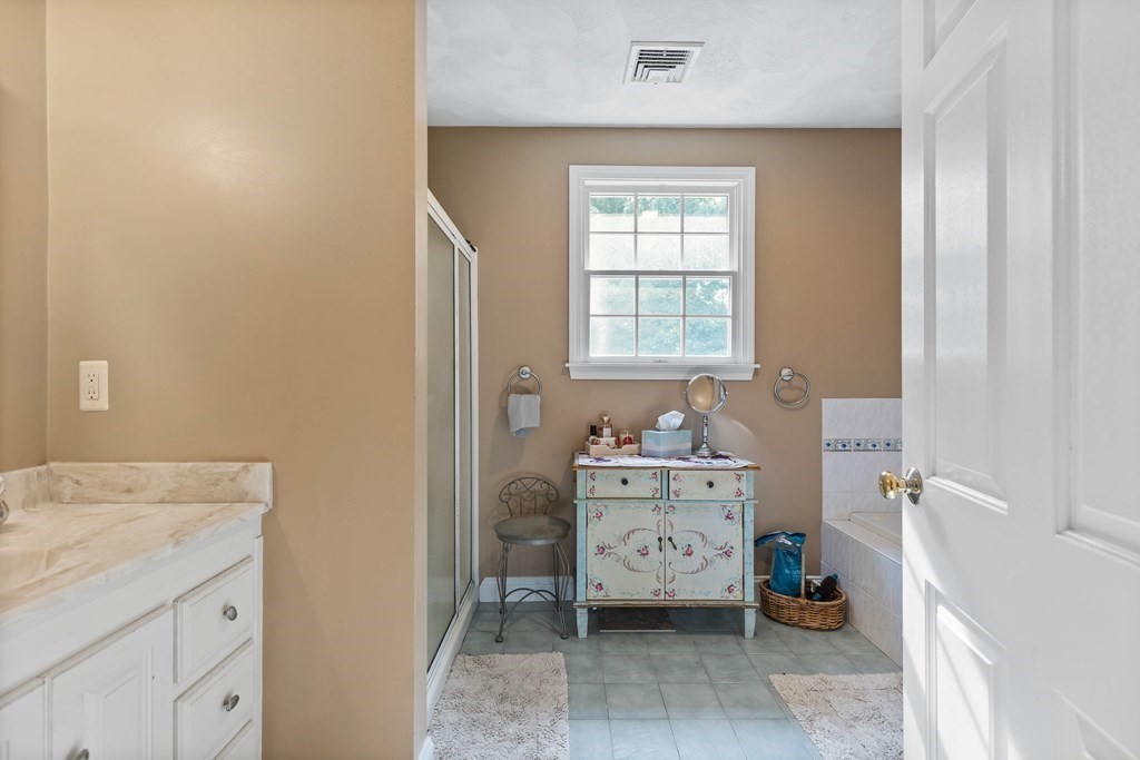 31 Butternut Road Wakefield, MA 01880 - Photo 25 of 42 Gallery Image 25
