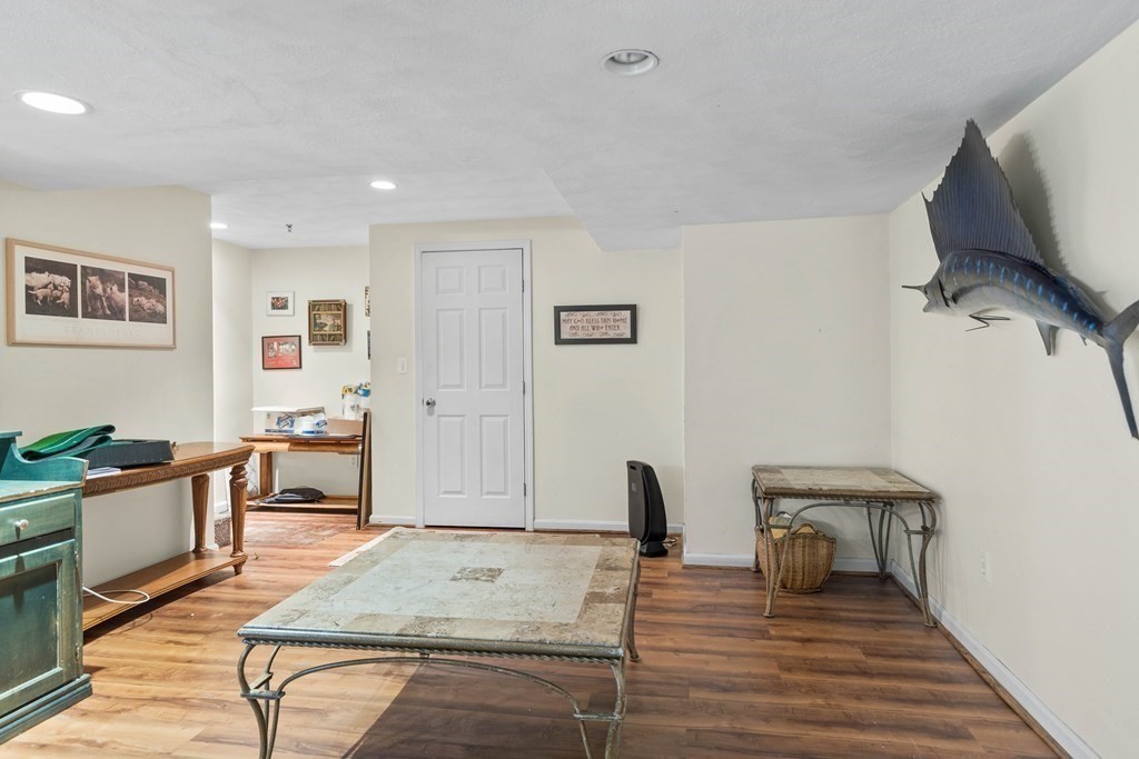 31 Butternut Road Wakefield, MA 01880 - Photo 33 of 42 Gallery Image 33
