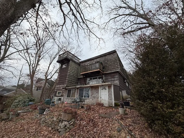 $350,000 | 133 Lakeshore Drive, Blackstone, MA 01504
