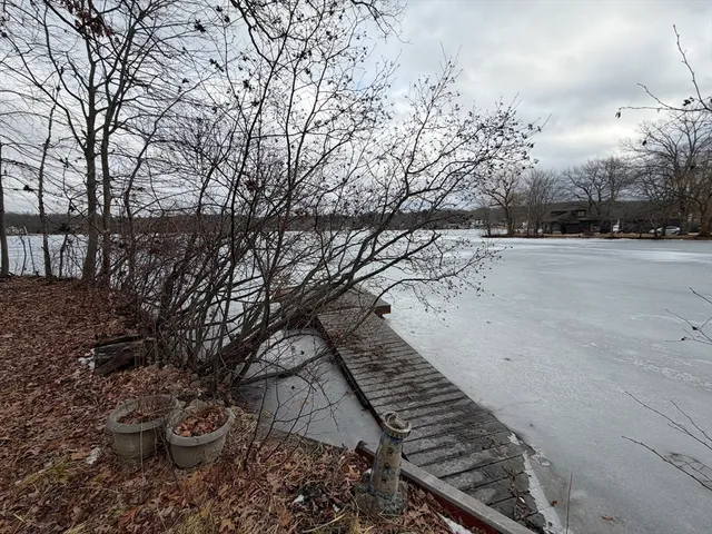 $350,000 | 133 Lakeshore Drive, Blackstone, MA 01504