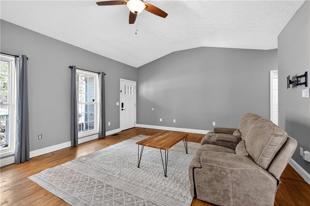 194 Lukes Path Jasper, GA 30143 - Photo 12 of 45