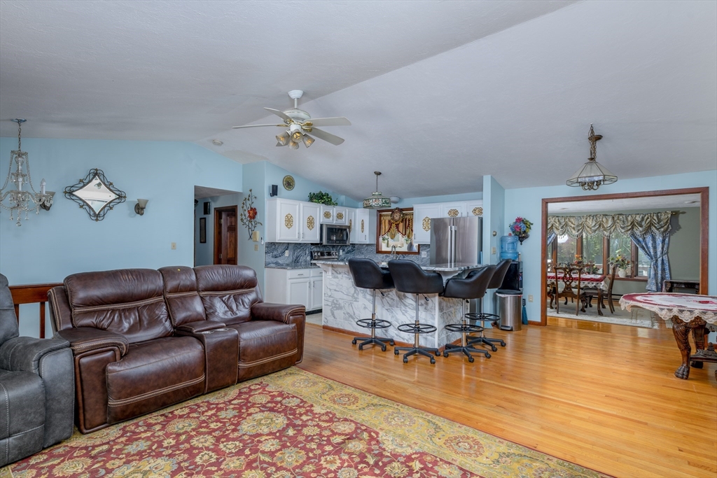 62 South Ashburnham Road Westminster, MA 01473 - Photo 3 of 24