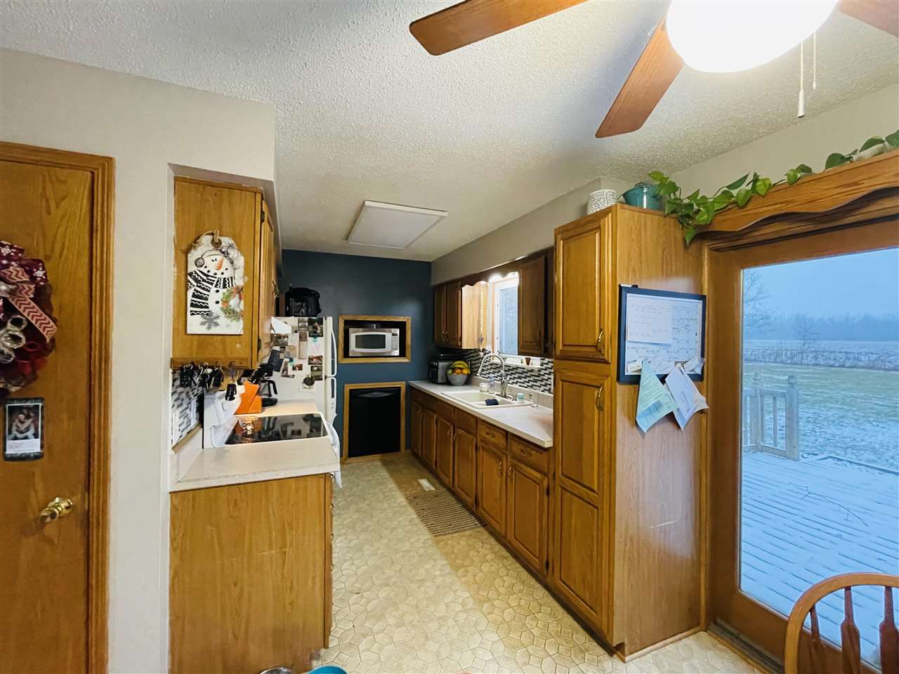 518 West Townline 14 Road Auburn, MI 48611 - Photo 5 of 12
