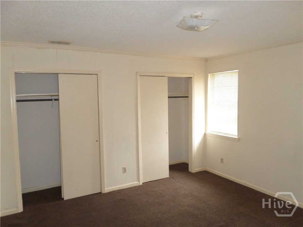 203 West 58th Street Savannah, GA 31405 - Photo 11 of 18 Double Closets
