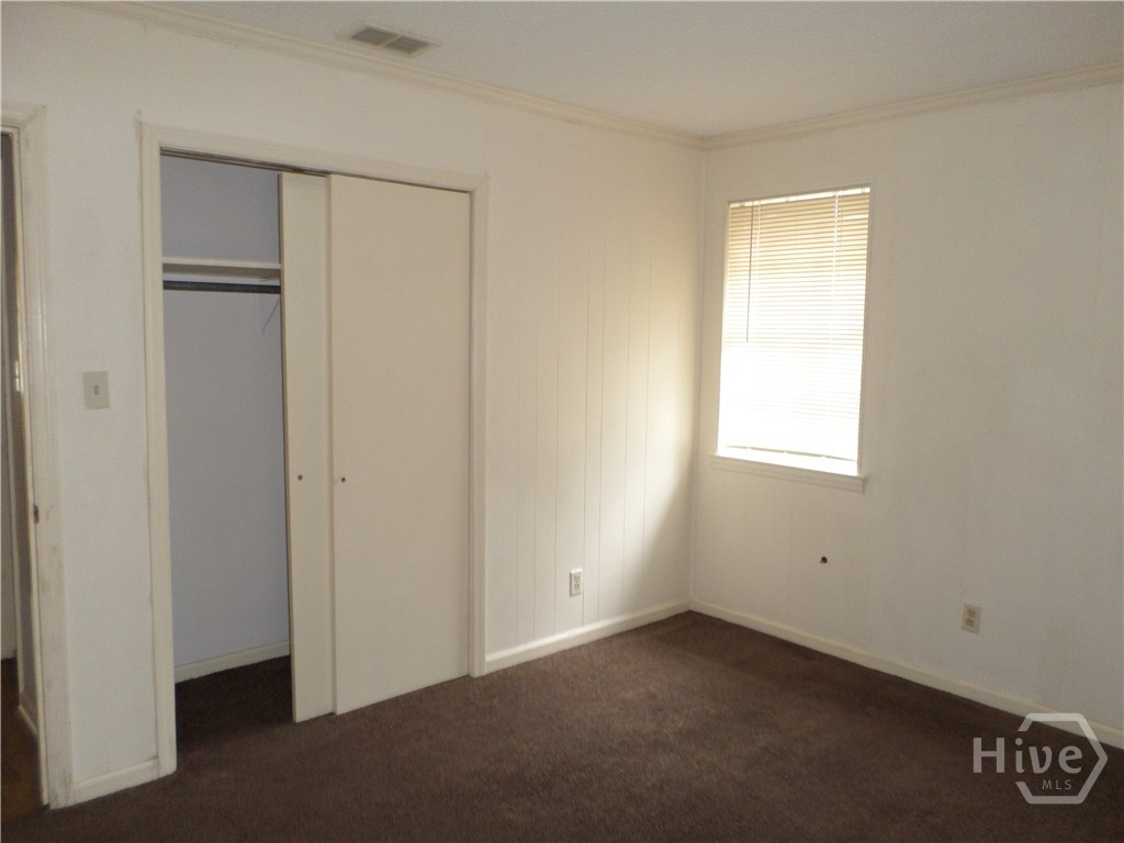 203 West 58th Street Savannah, GA 31405 - Photo 13 of 18 Single Closet