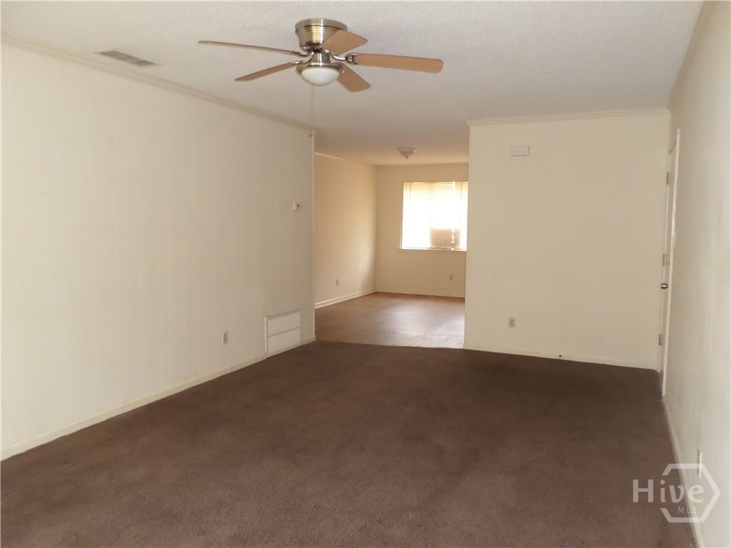 203 West 58th Street Savannah, GA 31405 - Photo 3 of 18 Living room