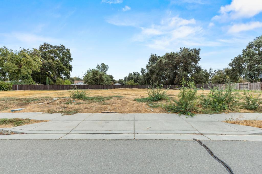 9683 Reed Street Knights Landing, CA 95776 - Photo 2 of 5