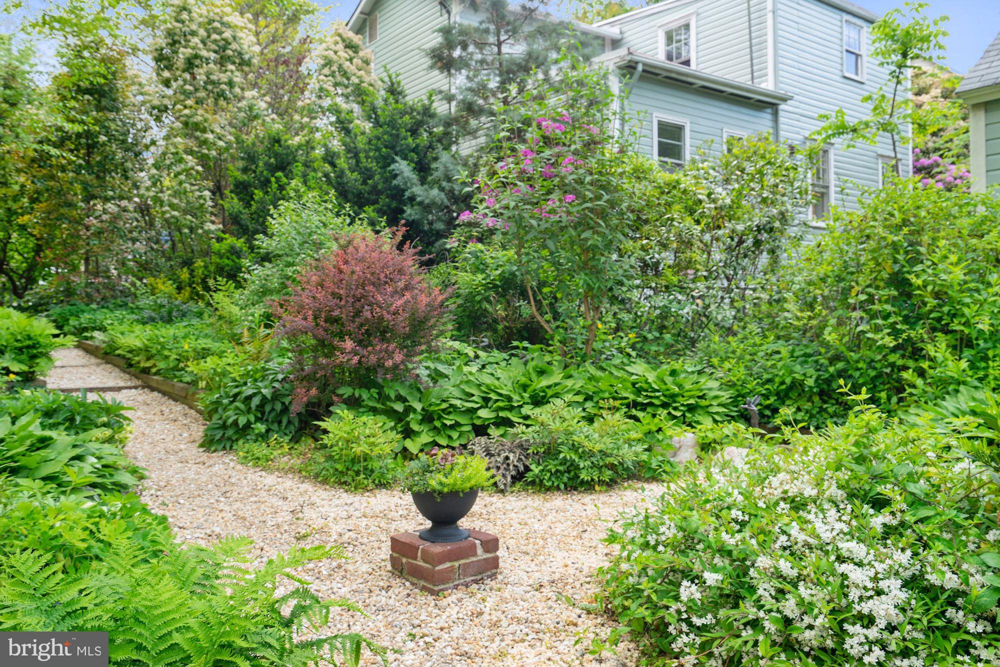 4561 Grant Road Northwest Washington, DC 20016 - Photo 50 of 53 Gallery Image 50