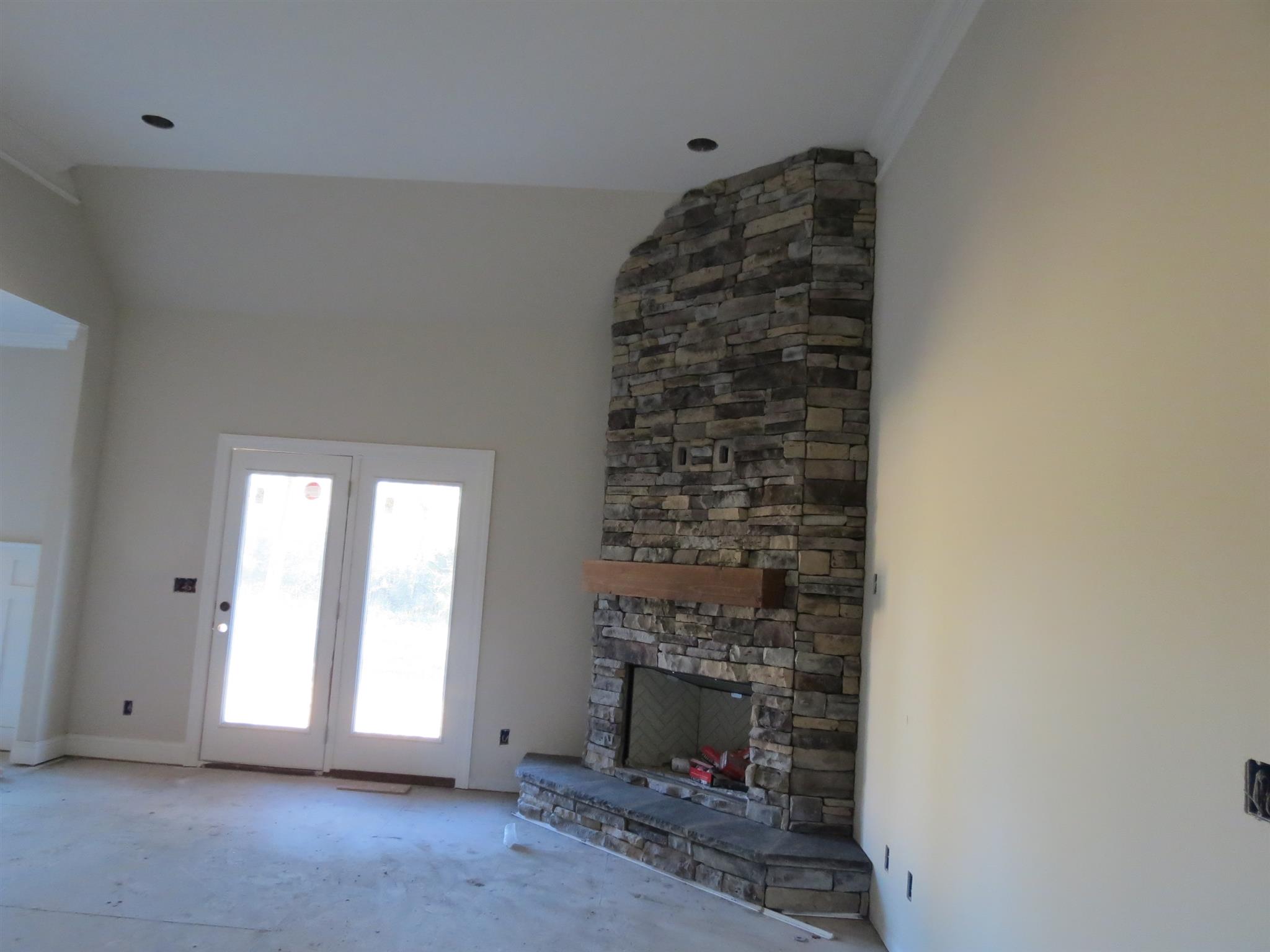 55 Harbor Pointe Lebanon, TN 37087 - Photo 8 of 29 a view of empty room with fireplace