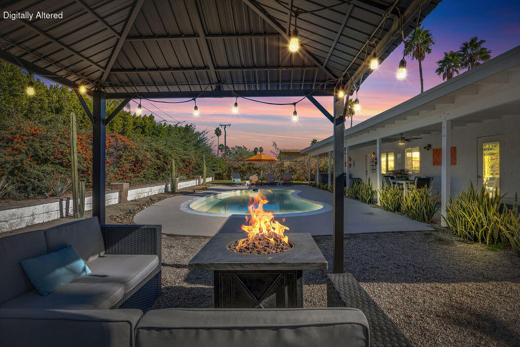 2304 East Bellamy Road Palm Springs, CA 92262 - Photo 9 of 32 a outdoor view with sitting space