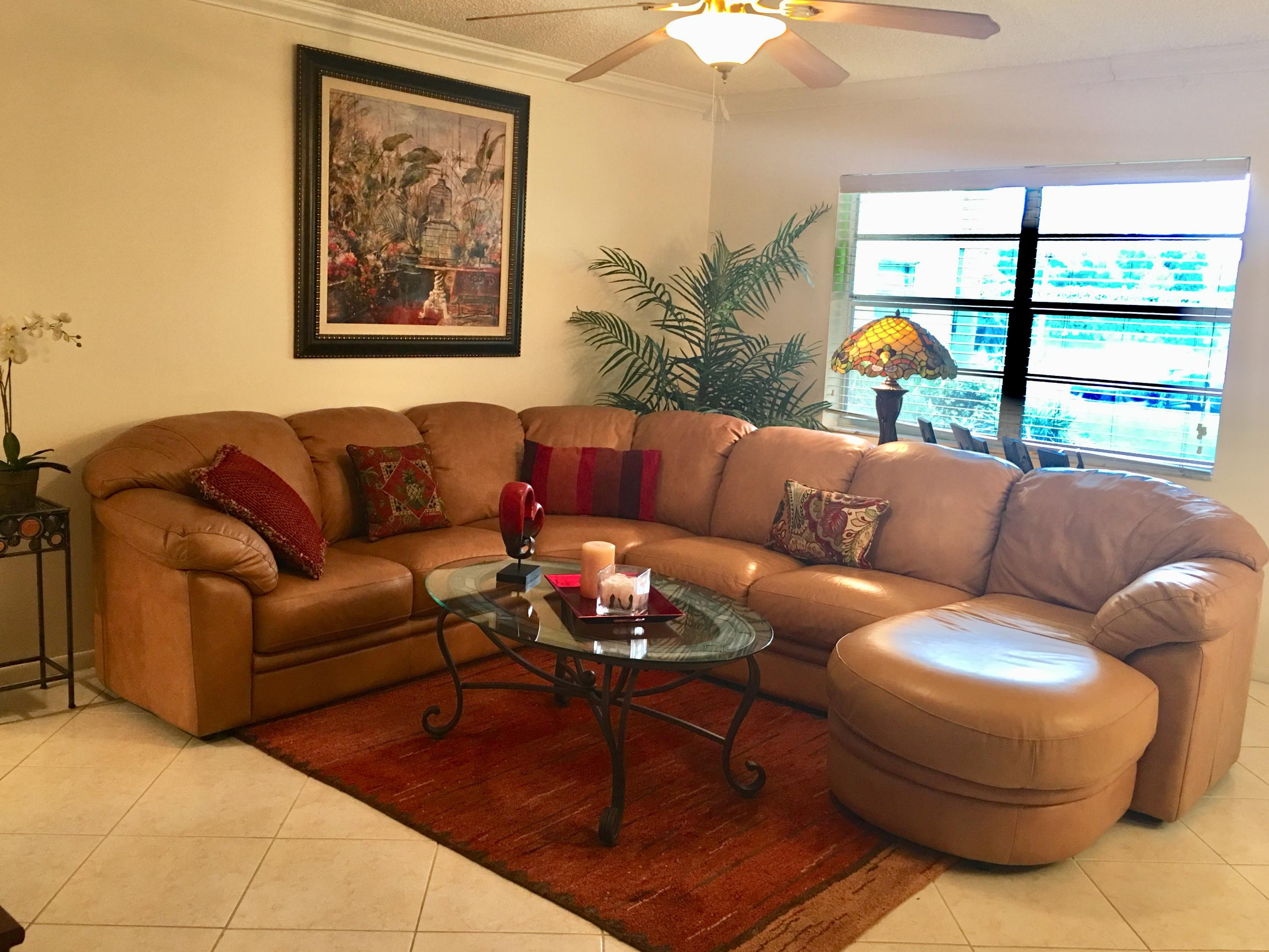 484 Capri K Delray Beach, FL 33484 - Photo 2 of 21 IMG-3690