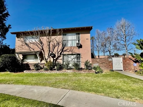 $1,995 | 1811 West Sallie Lane, Unit 7, Anaheim, CA 92804