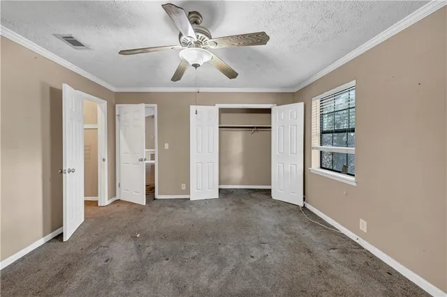 a view of livingroom with window