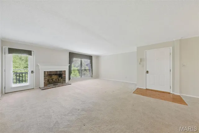 $249,900 | 2037 Trailcrest Lane, Unit 7, St. Louis, MO 63122