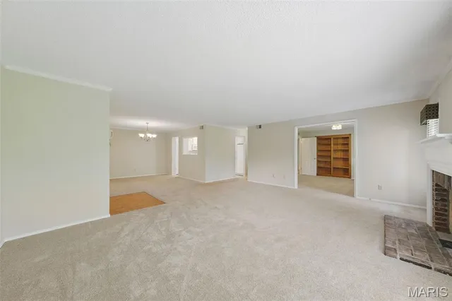 $249,900 | 2037 Trailcrest Lane, Unit 7, St. Louis, MO 63122