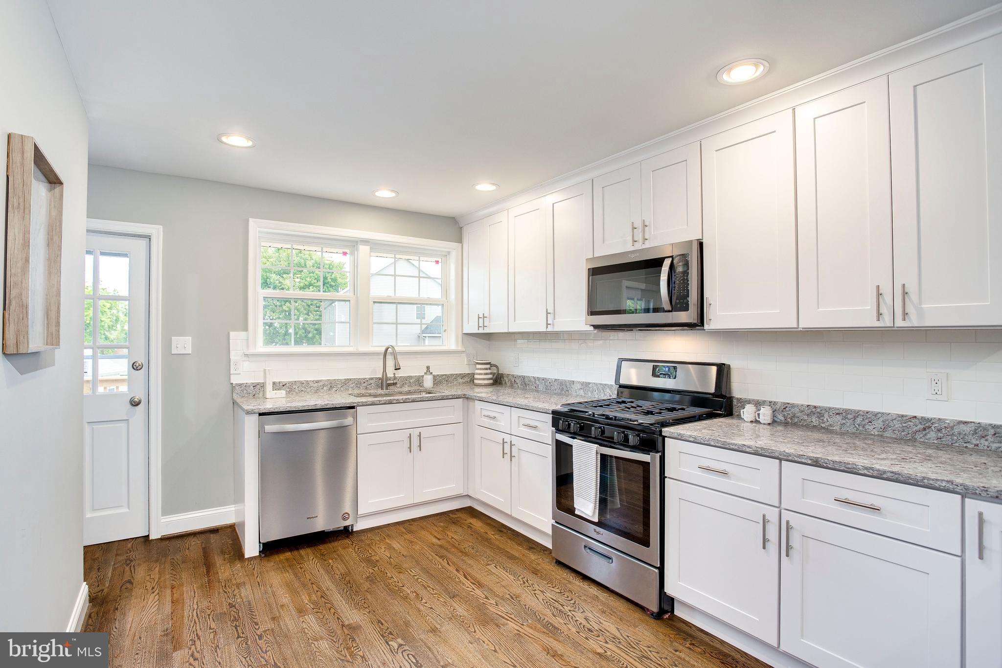 717 Beverly Road Dundalk, MD 21222 - Photo 12 of 35