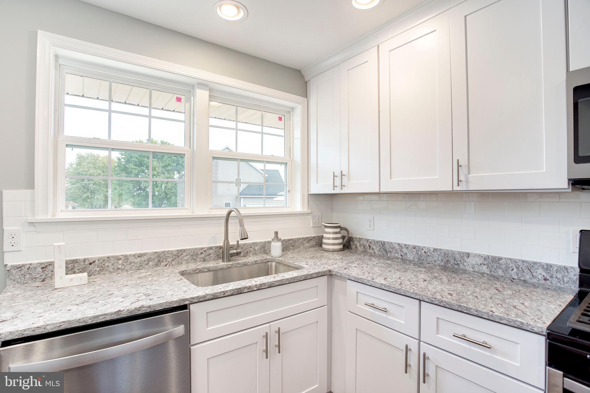 717 Beverly Road Dundalk, MD 21222 - Photo 13 of 35