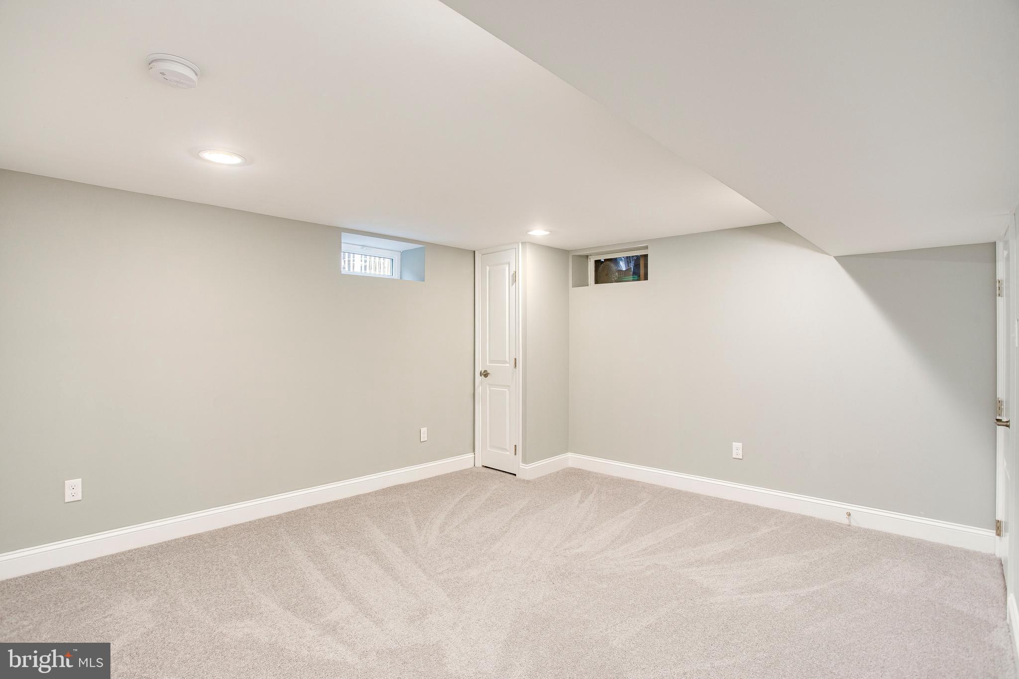 717 Beverly Road Dundalk, MD 21222 - Photo 25 of 35