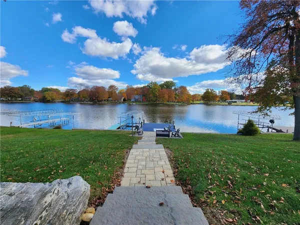 $850,000 | 670 Latonka Drive, Mercer, PA 16137