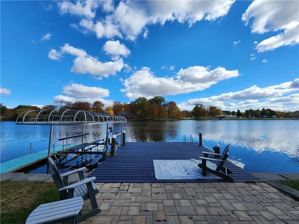 $850,000 | 670 Latonka Drive, Mercer, PA 16137