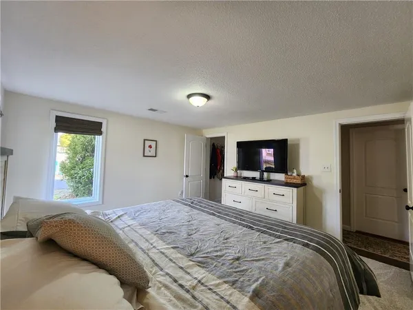 $850,000 | 670 Latonka Drive, Mercer, PA 16137