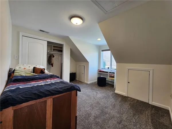 $850,000 | 670 Latonka Drive, Mercer, PA 16137