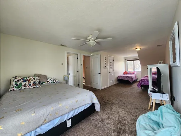 $850,000 | 670 Latonka Drive, Mercer, PA 16137