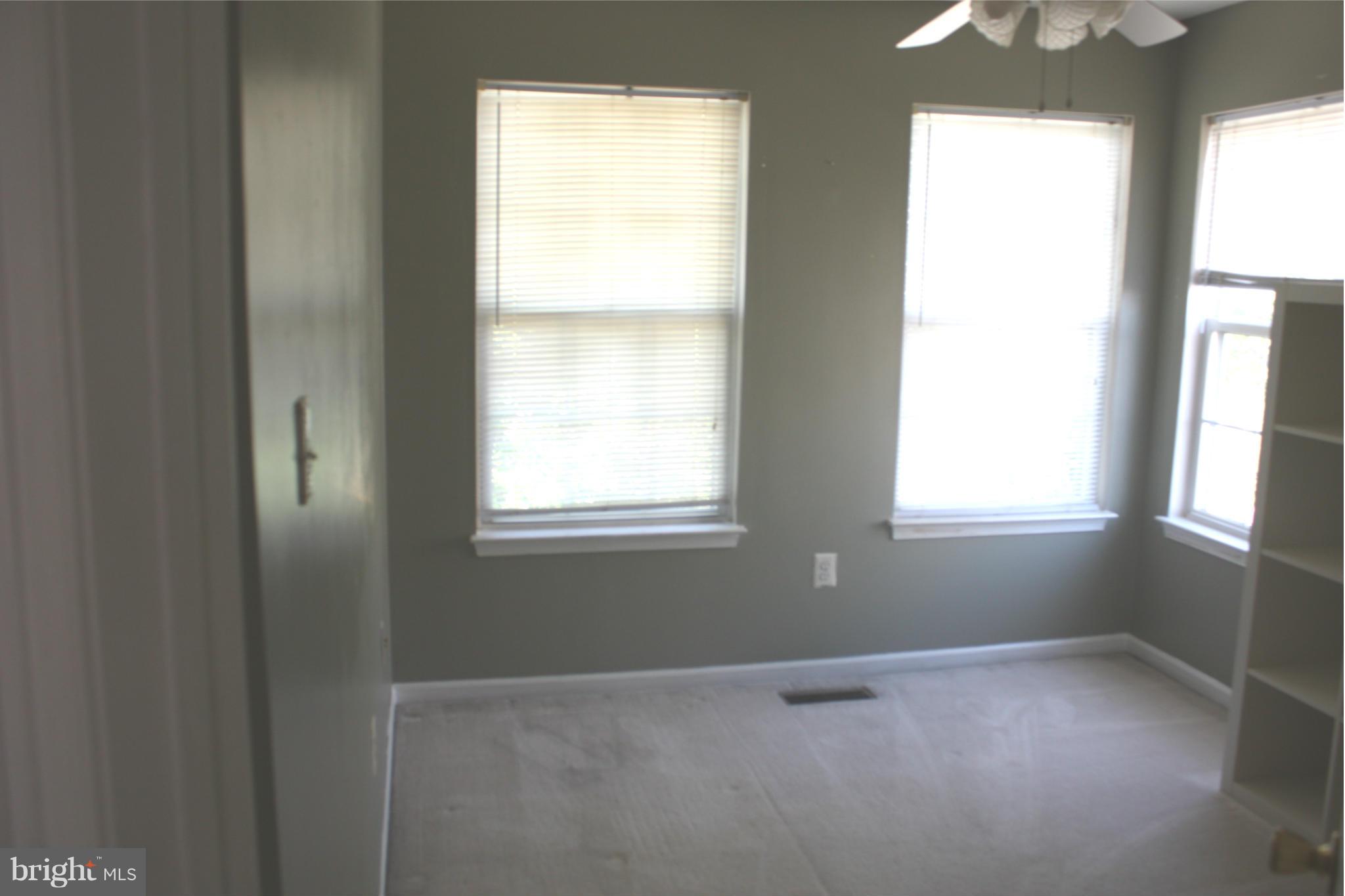 6471 McCoy Road Centreville, VA 20121 - Photo 13 of 17 Bedroom