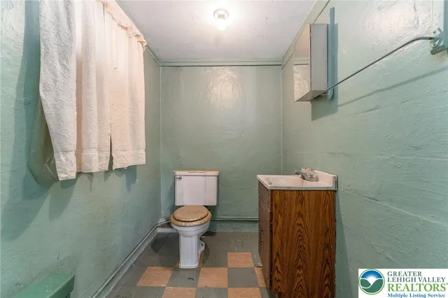 $325,000 | 1327 West Wyoming Street, Allentown, PA 18103